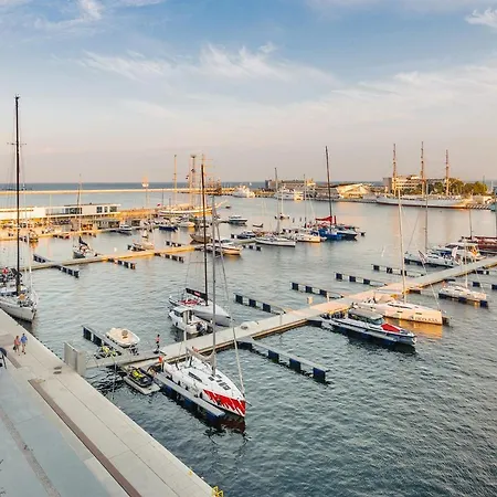 Ferienwohnung Little Monaco - Yacht Park Gdynia Exterior foto