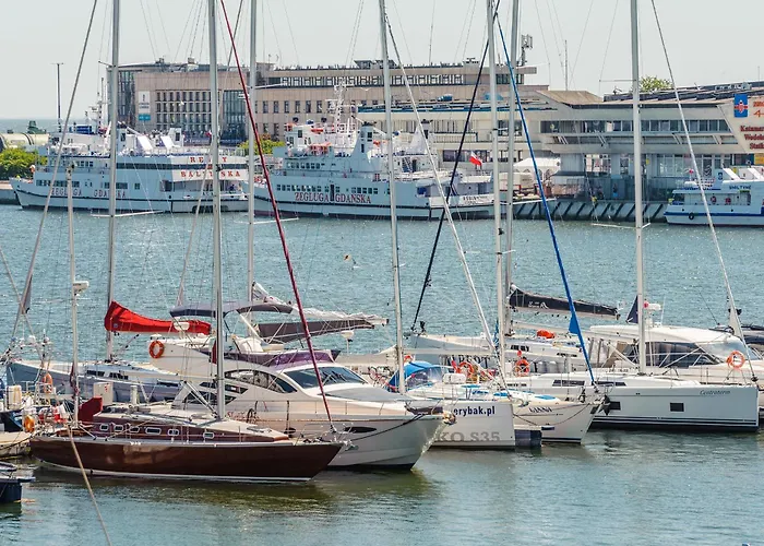 Little Monaco - Yacht Park